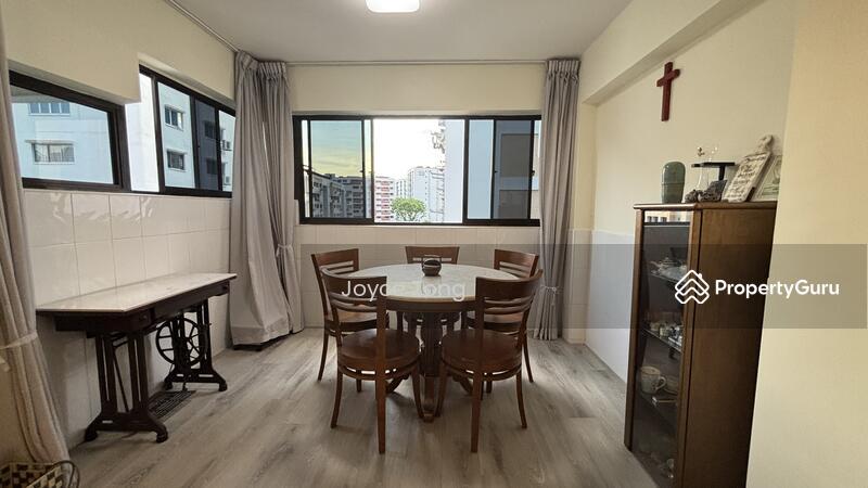 555 Jurong West Street 42