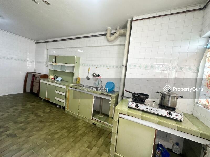 108 Jalan Bukit Merah