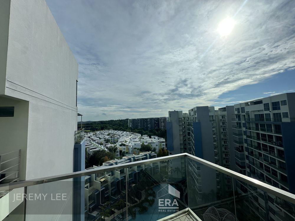 Fabulous Pool and Greenery Facing