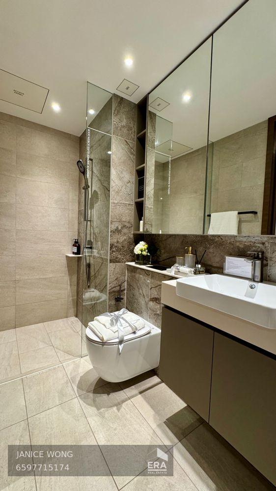 Top Q4 2025. D15 Freehold. Limited Units Left.