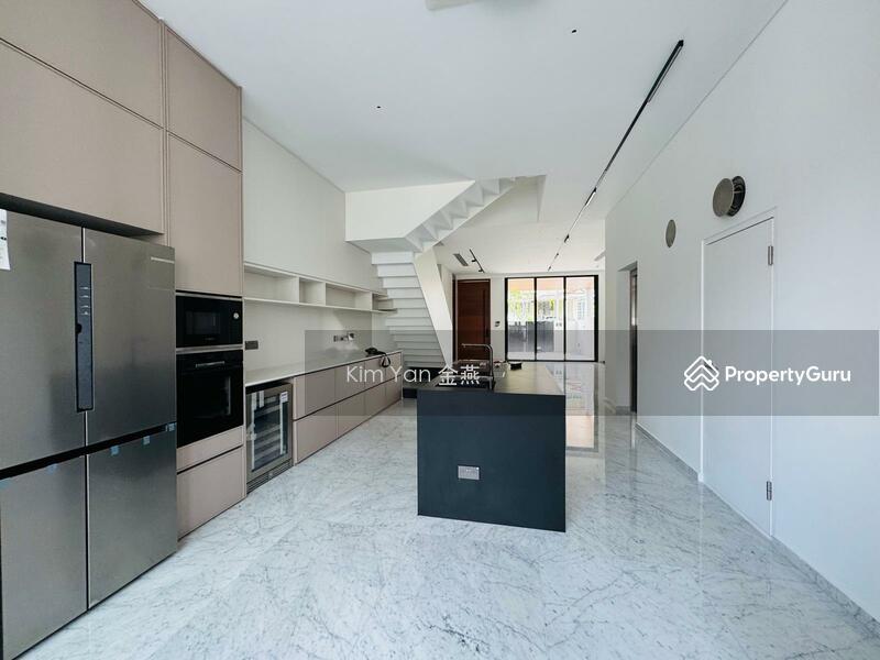 Terrace for Sale: Holland, D10, 277410