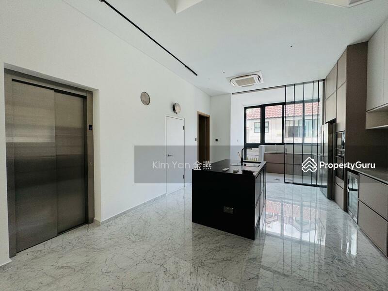 Terrace for Sale: Holland, D10, 277410