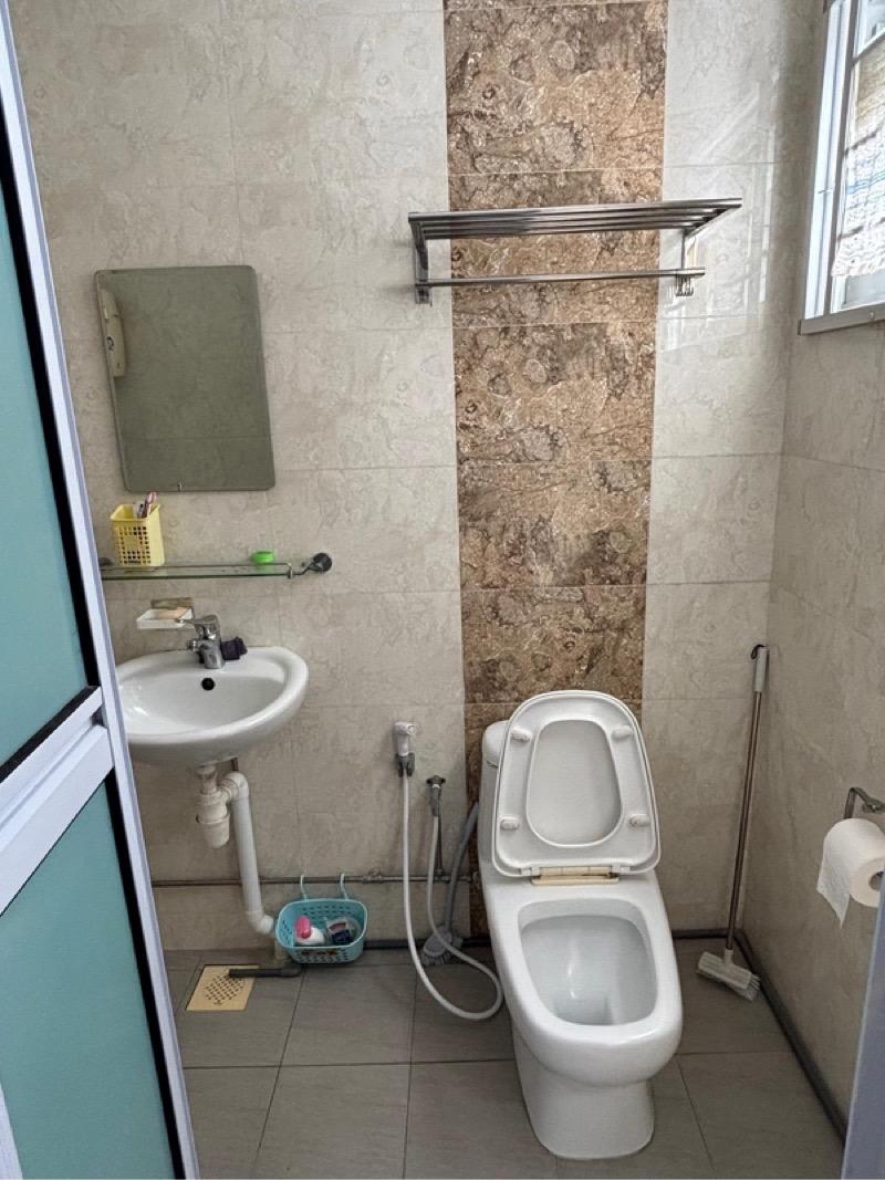 HDB Apartment for Sale: Simei, D18, 520133