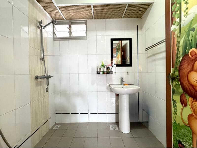 107C Canberra Street HDB Apartment For Sale, $560,000, 2 Bed 2 Bath 721 sqft $777.00 psf