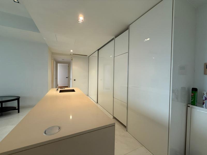 Condominium for Sale: Keppel, D04, 098402