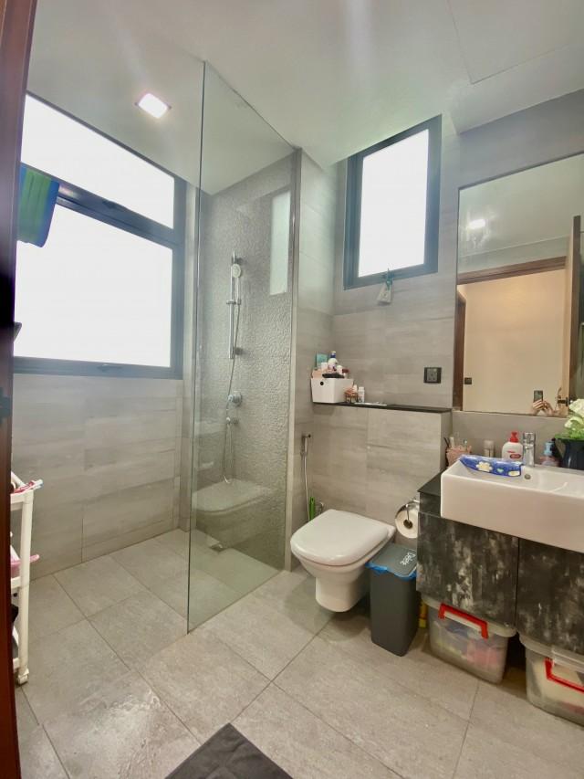 Meridian 38 Apartment For Sale, $2,500,000, 3 Bed 2 Bath 1,367 sqft $1,829.00 psf