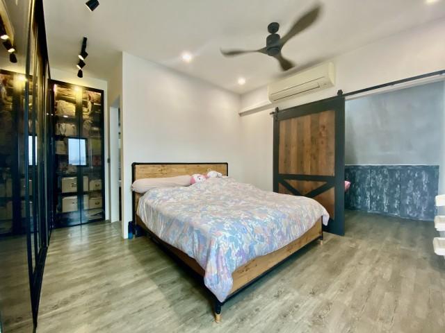 Meridian 38 Apartment For Sale, $2,500,000, 3 Bed 2 Bath 1,367 sqft $1,829.00 psf