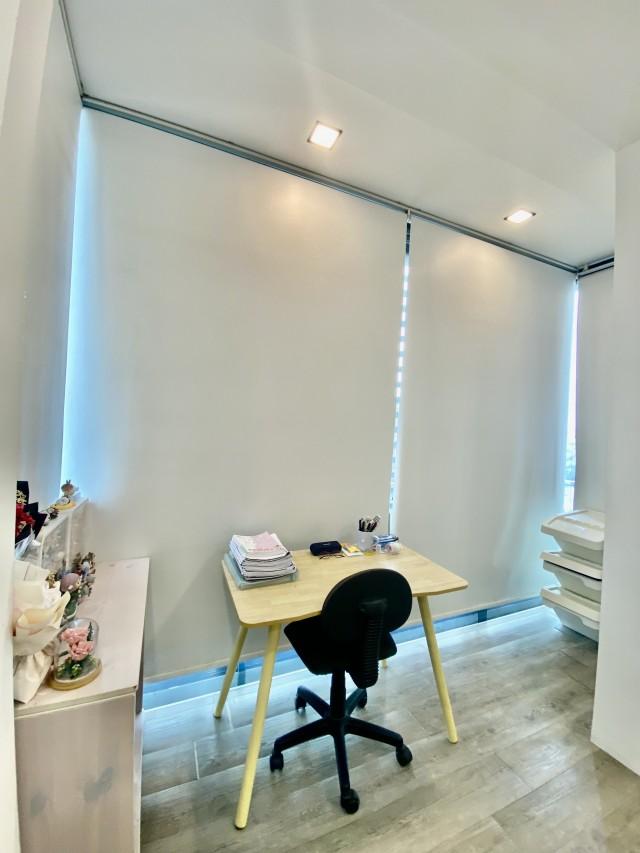 Meridian 38 Apartment For Sale, $2,500,000, 3 Bed 2 Bath 1,367 sqft $1,829.00 psf