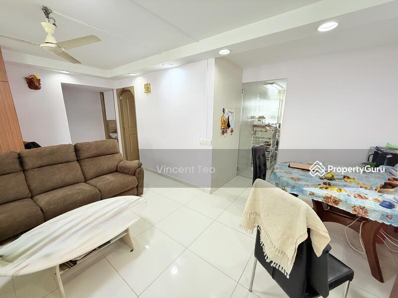 HDB Flat for Sale: D14, 400314