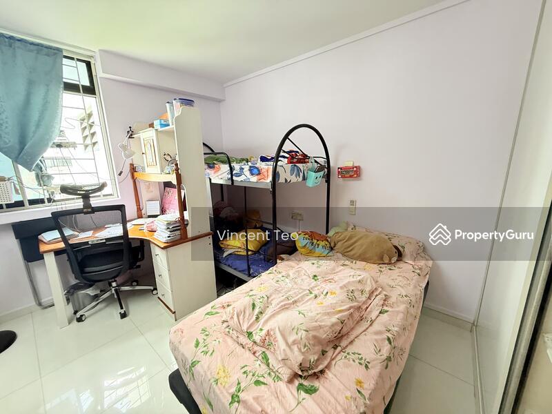 HDB Flat for Sale: D14, 400314