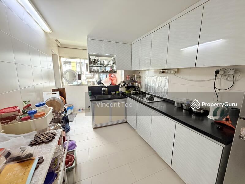 HDB Flat for Sale: D14, 400314