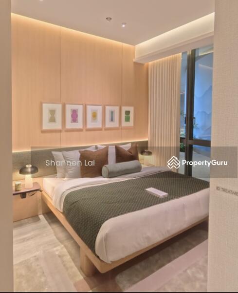 Super cheap brand new beside Canberra Mrt