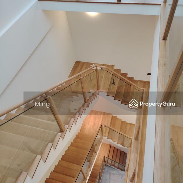 BRAND NEW! 5 MINS MRT! POOL! LIFT!