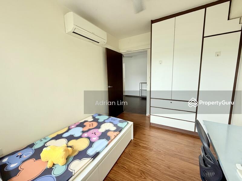 18A MacPherson Residency