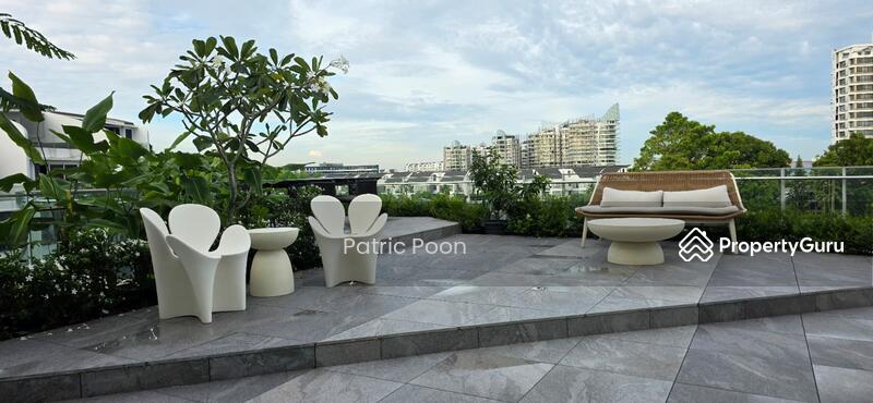 Condominium for Sale: D04, 098393