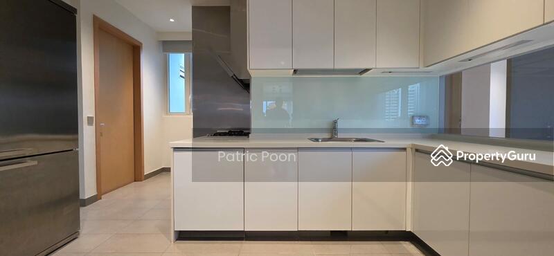 Condominium for Sale: D04, 098393