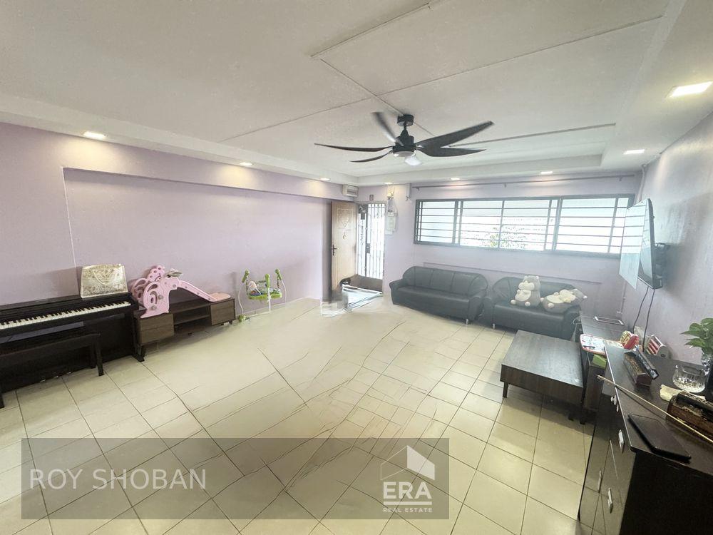 HDB - 3 room for Sale: Yishun Street 61, Yishun, D27, 760628