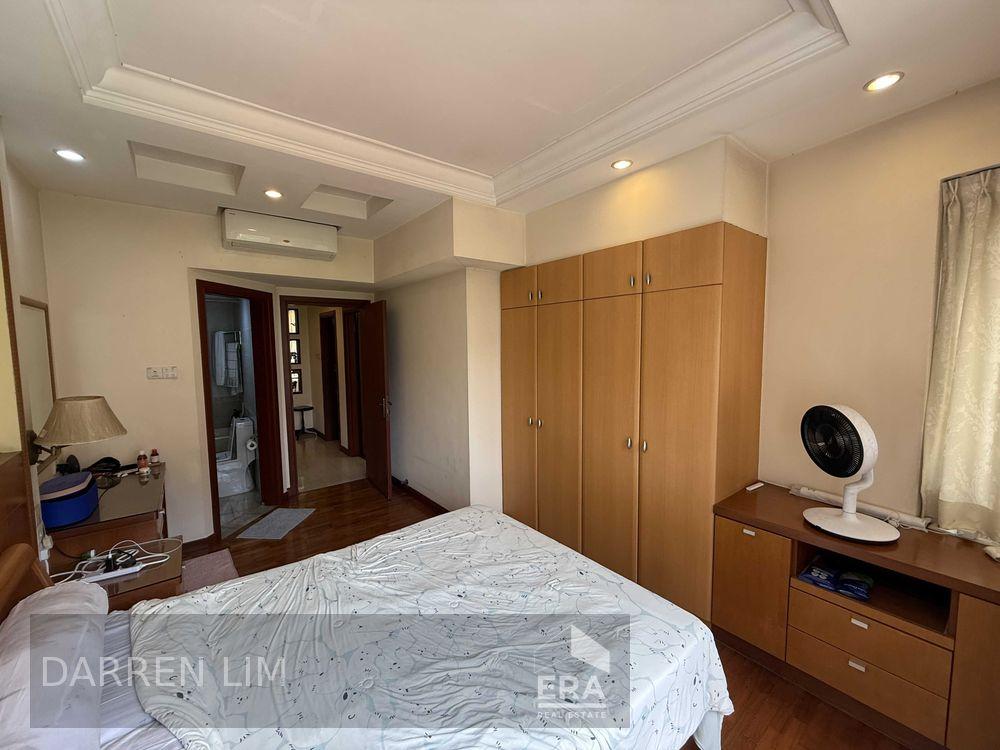Prop-GPT: Condominium: D22 Jurong Jurong East Street 32, Jurong, Singapore, D22, 609480: Sgd 1,500,000