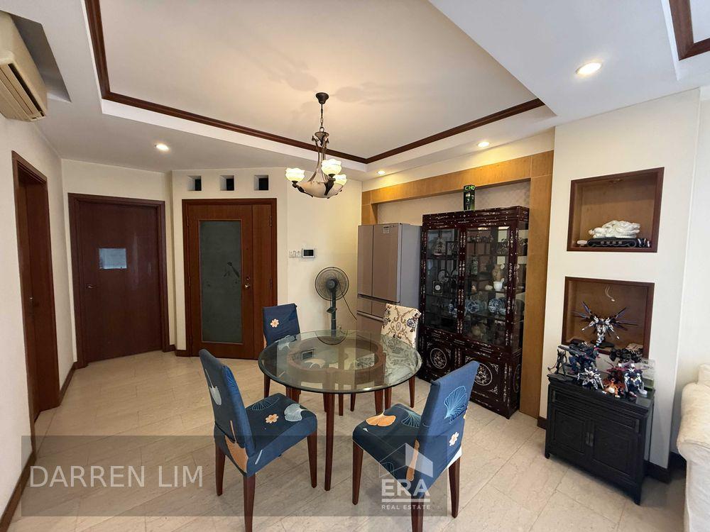 Jurong East Street 32, Jurong, Singapore, D22, 609480