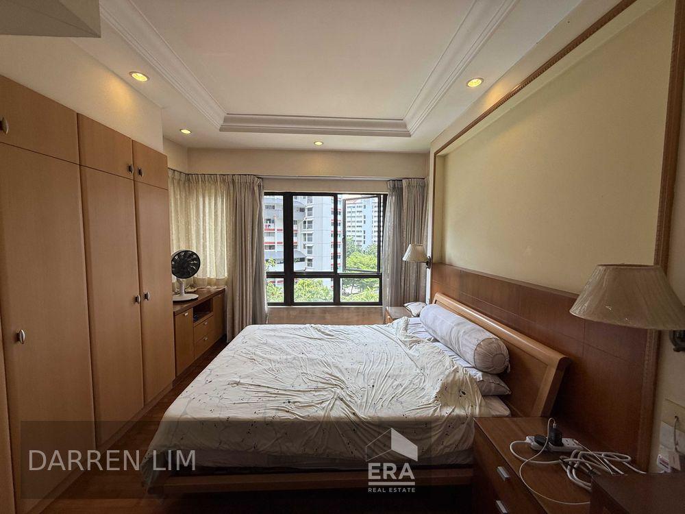 Jurong East Street 32, Jurong, Singapore, D22, 609480