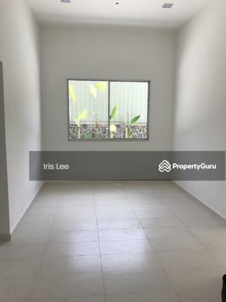 Ponggol Seventeenth Avenue