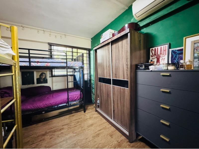 Prop-GPT: HDB Apartment: D23 Bukit Batok 370 Bukit Batok Street 31
