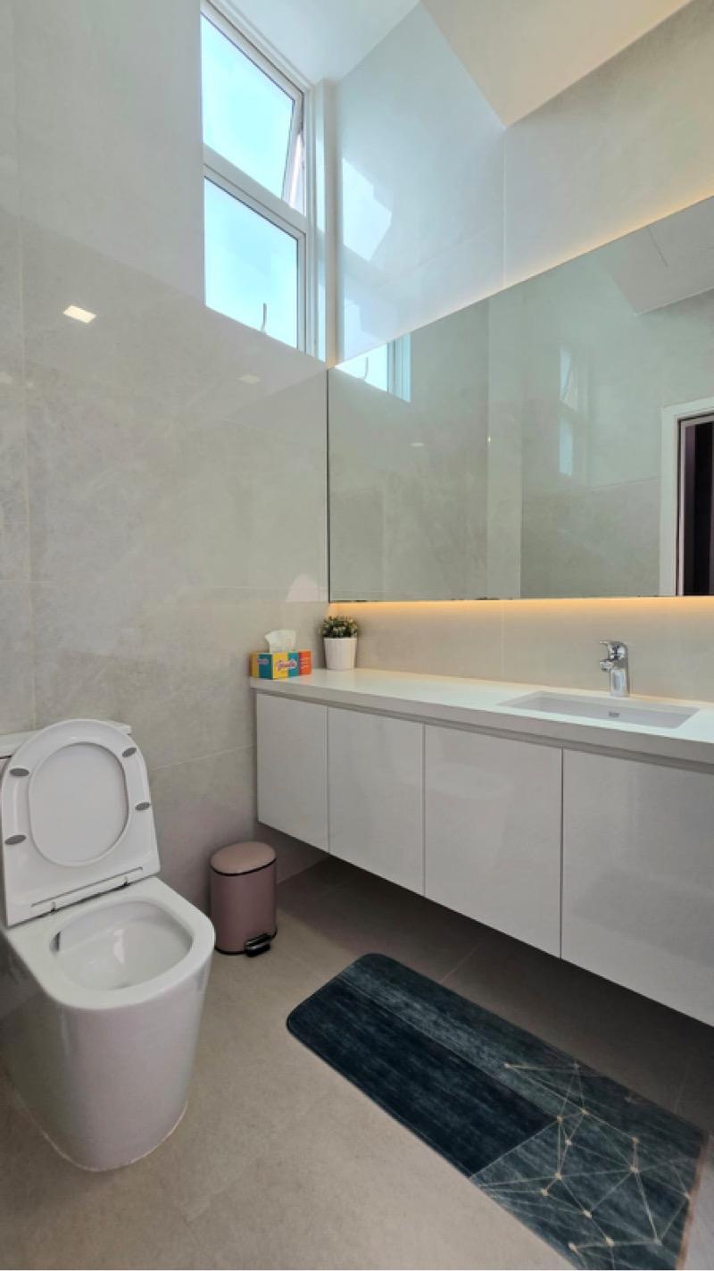 Burgundy Hill Semi-Detached House For Sale, $3,350,000, 4 Bed 5 Bath 4,000 sqft $1,259.00 psf