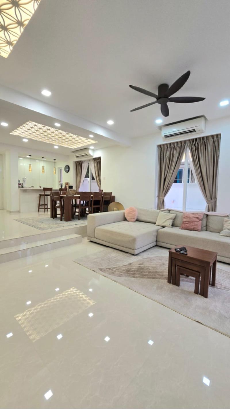 Burgundy Hill Semi-Detached House For Sale, $3,350,000, 4 Bed 5 Bath 4,000 sqft $1,259.00 psf