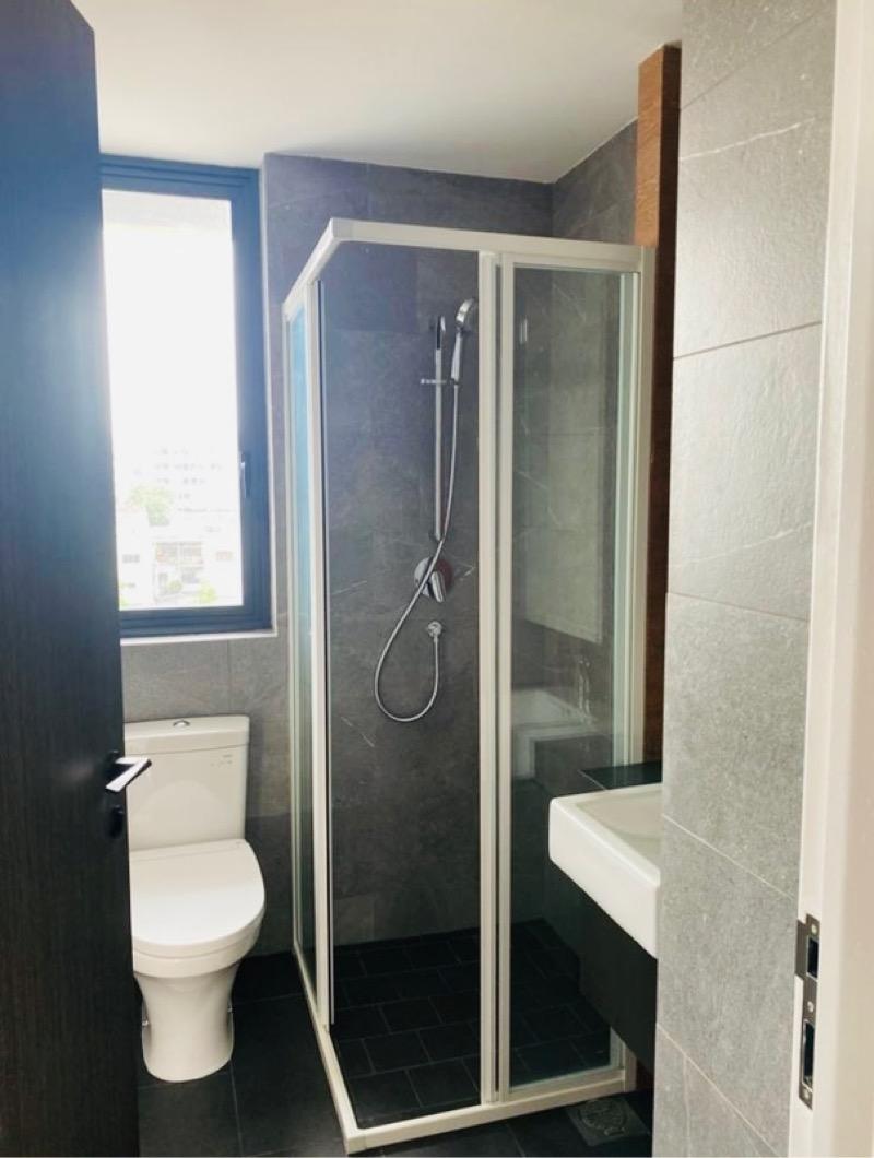 Rezi 24 Apartment For Sale, $1,100,000, 2 Bed 2 Bath 549 sqft $2,004.00 psf