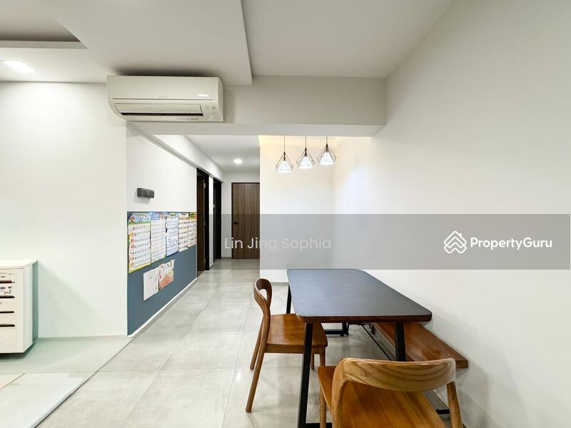 Prop-GPT: HDB Flat: D20 Bishan 220 Bishan Street 23