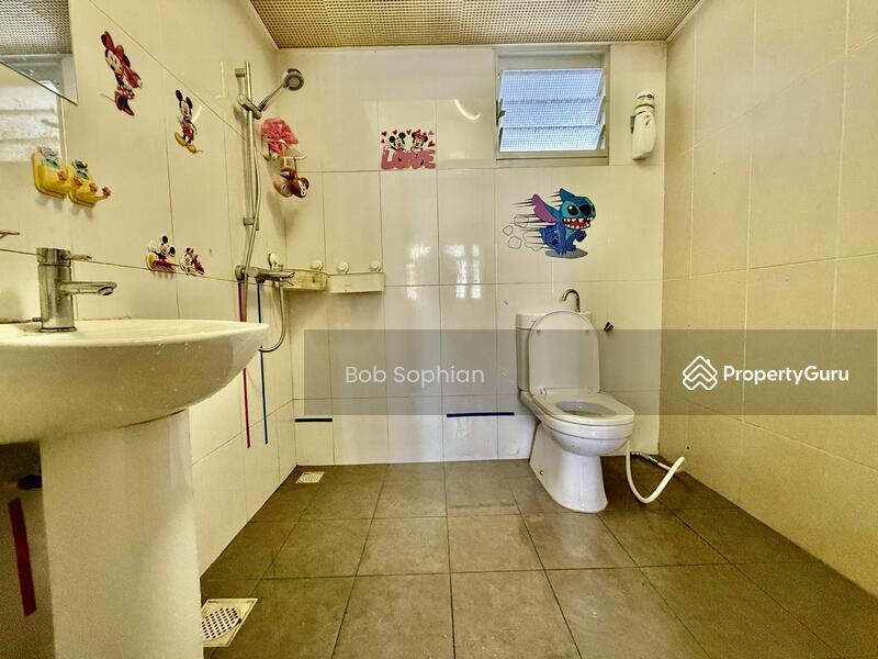 103B Canberra Street