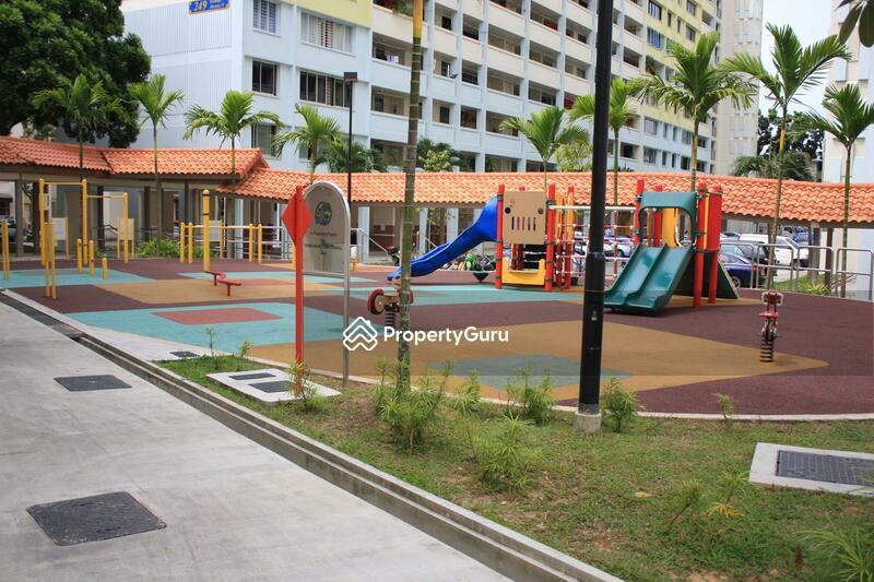 HDB Flat for Sale: Yishun, D27, 760245