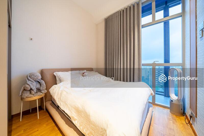Condominium for Sale: D18, 528592
