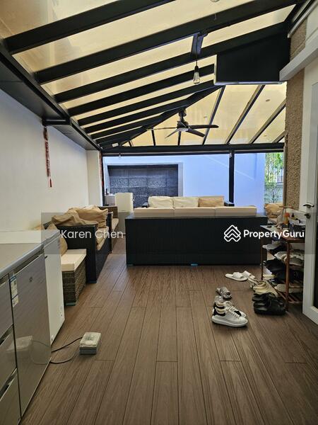 Jalan Usaha/ Upper Paya Lebar Rd/Tai Keng Garden