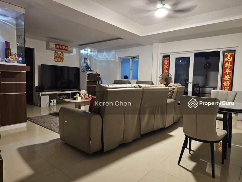 Jalan Usaha/ Upper Paya Lebar Rd/Tai Keng Garden