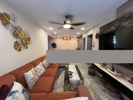 HDB Apartment for Sale: Simei, D18, 520230