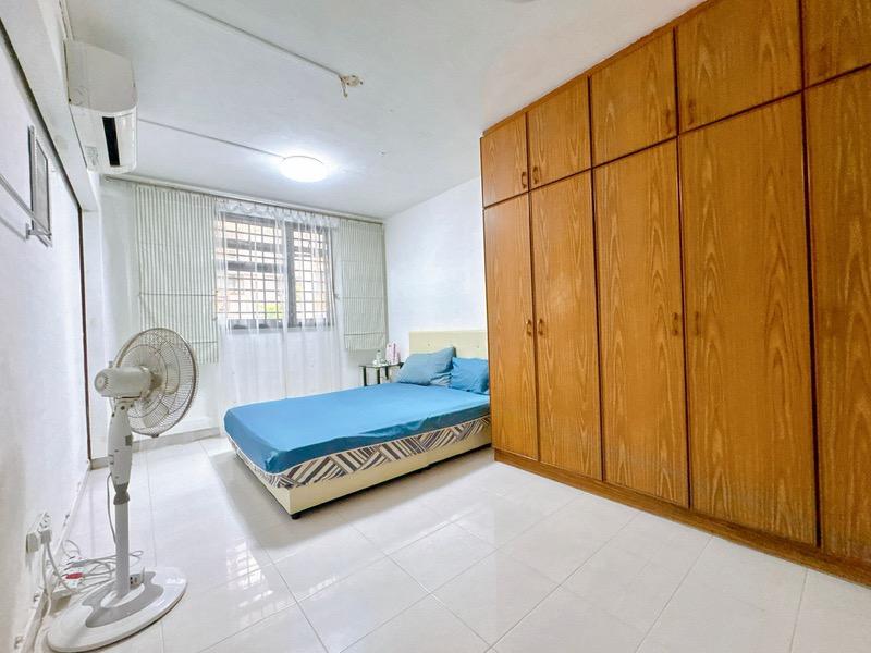 112 Commonwealth Crescent HDB Apartment For Sale, $370,000, 3 Bed 1 Bath 581 sqft $637.00 psf