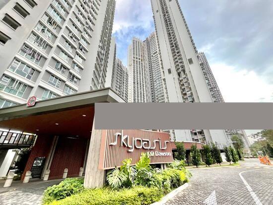 42A Margaret Drive HDB Apartment For Sale, $789,999, 2 Bed 2 Bath 678 sqft $1,165.00 psf