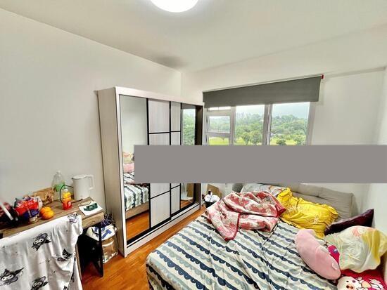 42A Margaret Drive HDB Apartment For Sale, $789,999, 2 Bed 2 Bath 678 sqft $1,165.00 psf
