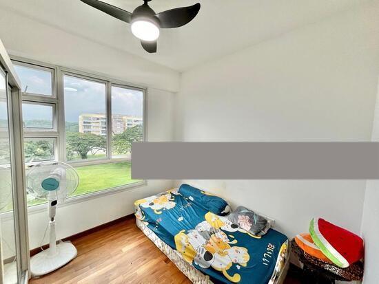 42A Margaret Drive HDB Apartment For Sale, $789,999, 2 Bed 2 Bath 678 sqft $1,165.00 psf
