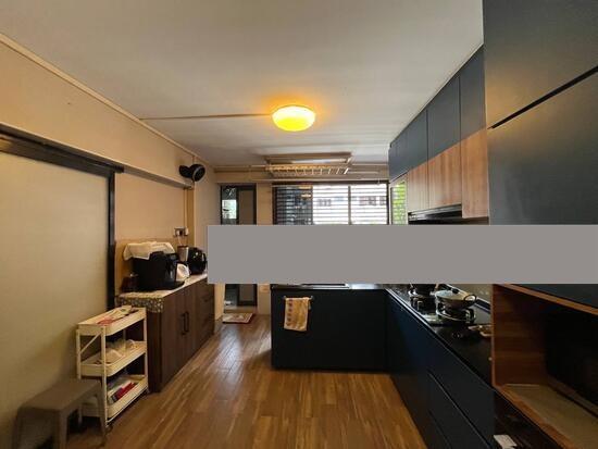 HDB Apartment for Sale: Simei, D18, 520230