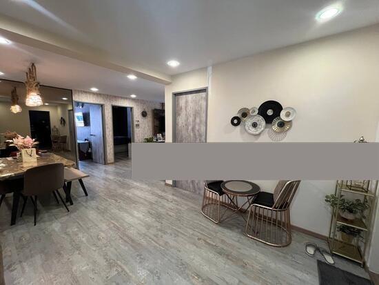 HDB Apartment for Sale: Simei, D18, 520230