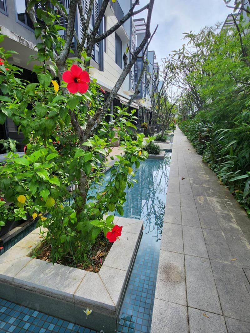 Alana Terraced House For Sale, $3,880,000, 5 Bed 4 Bath 3,025 sqft $1,283.00 psf