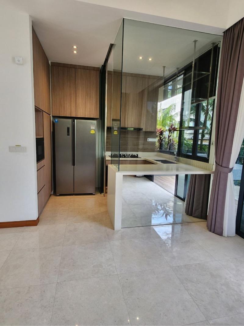 Alana Terraced House For Sale, $3,880,000, 5 Bed 4 Bath 3,025 sqft $1,283.00 psf