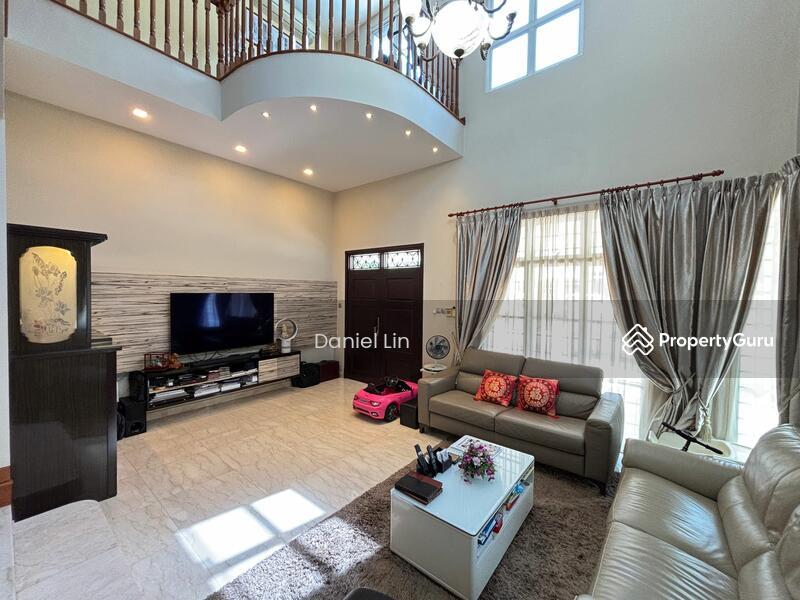 Prop-GPT: Semi-Detached: D23 Bukit Batok Burgundy Hill