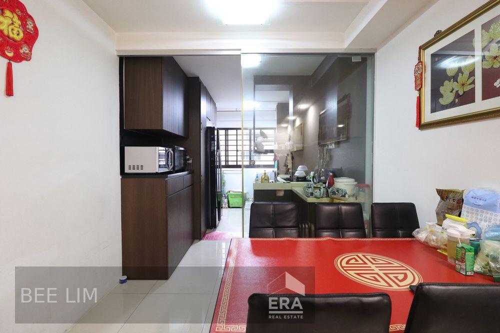 Renovated, High Floor. Extension Required. Within 1km to Maha Bodhi