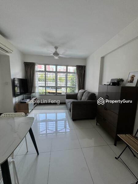 Prop-GPT: HDB Flat: D27  104C Canberra Street