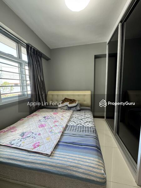 104C Canberra Street