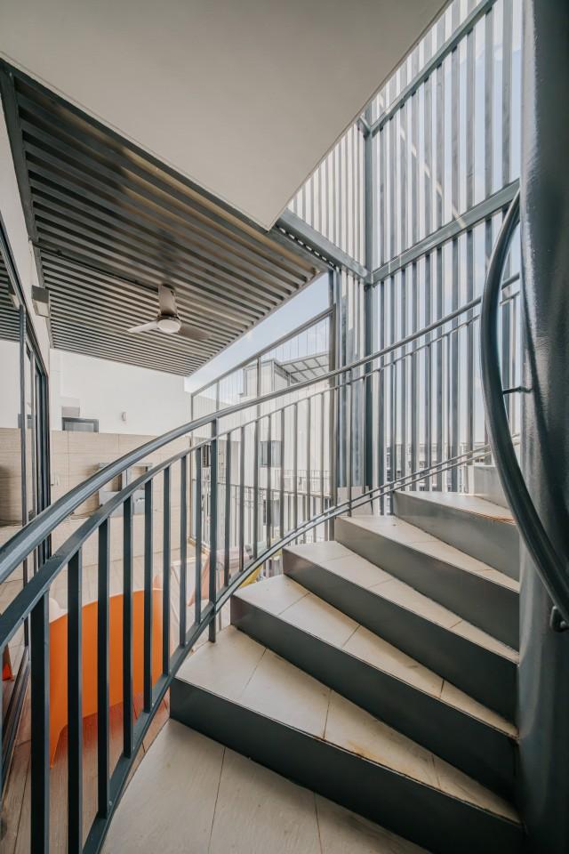 River Isles Condominium For Sale, $2,950,000, 3 Bed 3 Bath 2,045 sqft $1,443.00 psf