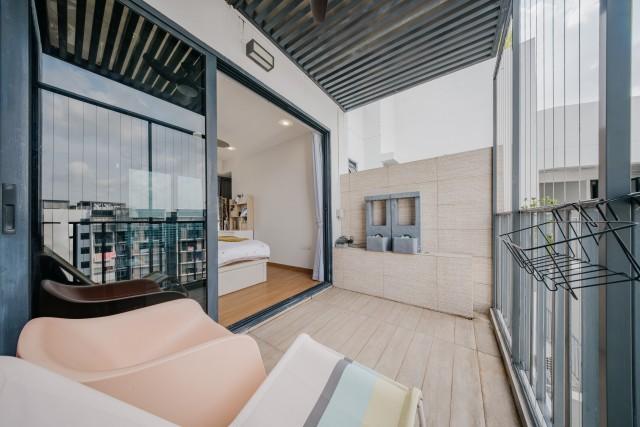 River Isles Condominium For Sale, $2,950,000, 3 Bed 3 Bath 2,045 sqft $1,443.00 psf